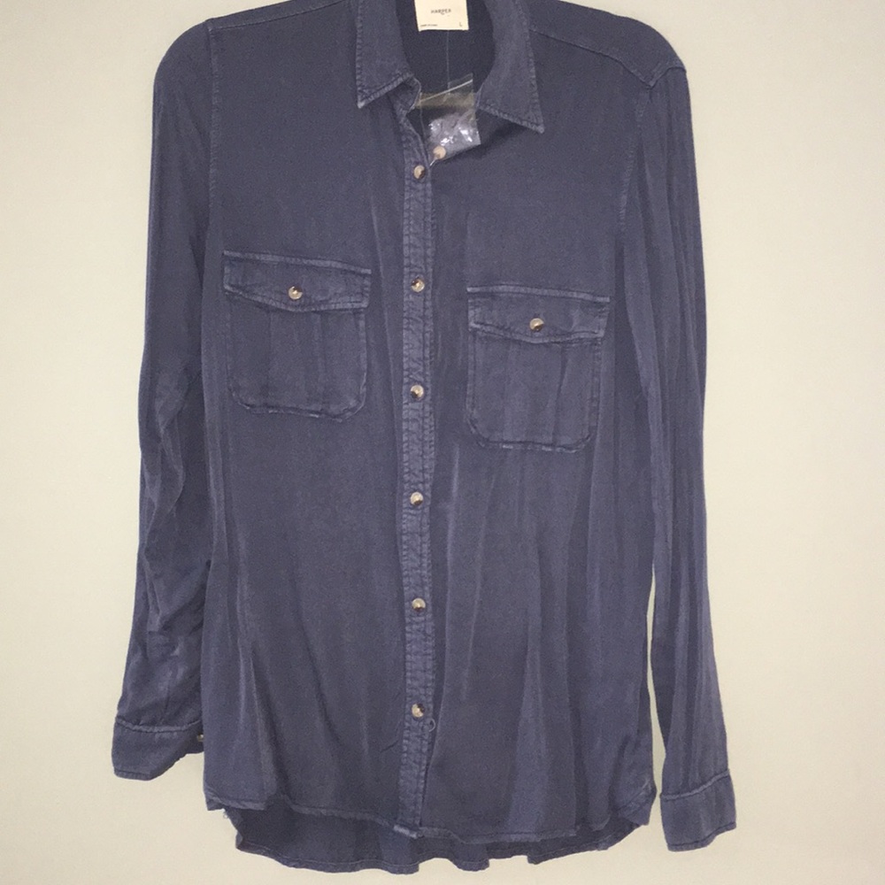 Francesca’s button up